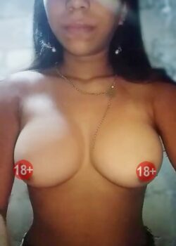 Morrita Chichona Manda Video Desnuda a Su Novio 6